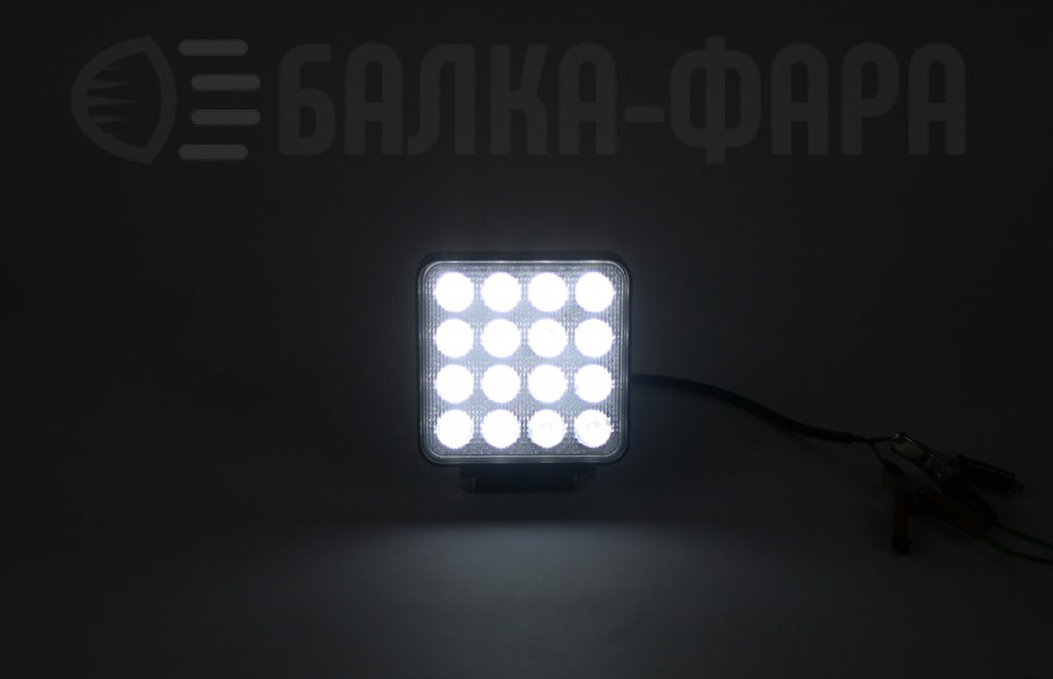 LED фара 1015 на 48 Ватт дальнего света SLIM